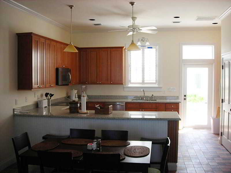 Cape Eleuthera Resort & Marina Freetown Екстериор снимка