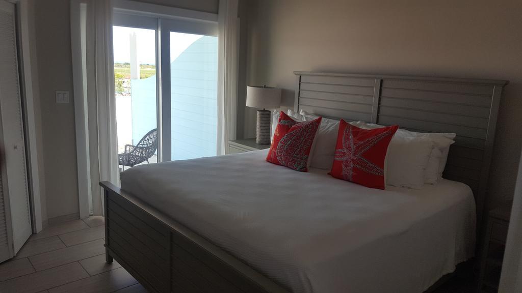 Cape Eleuthera Resort & Marina Freetown Екстериор снимка