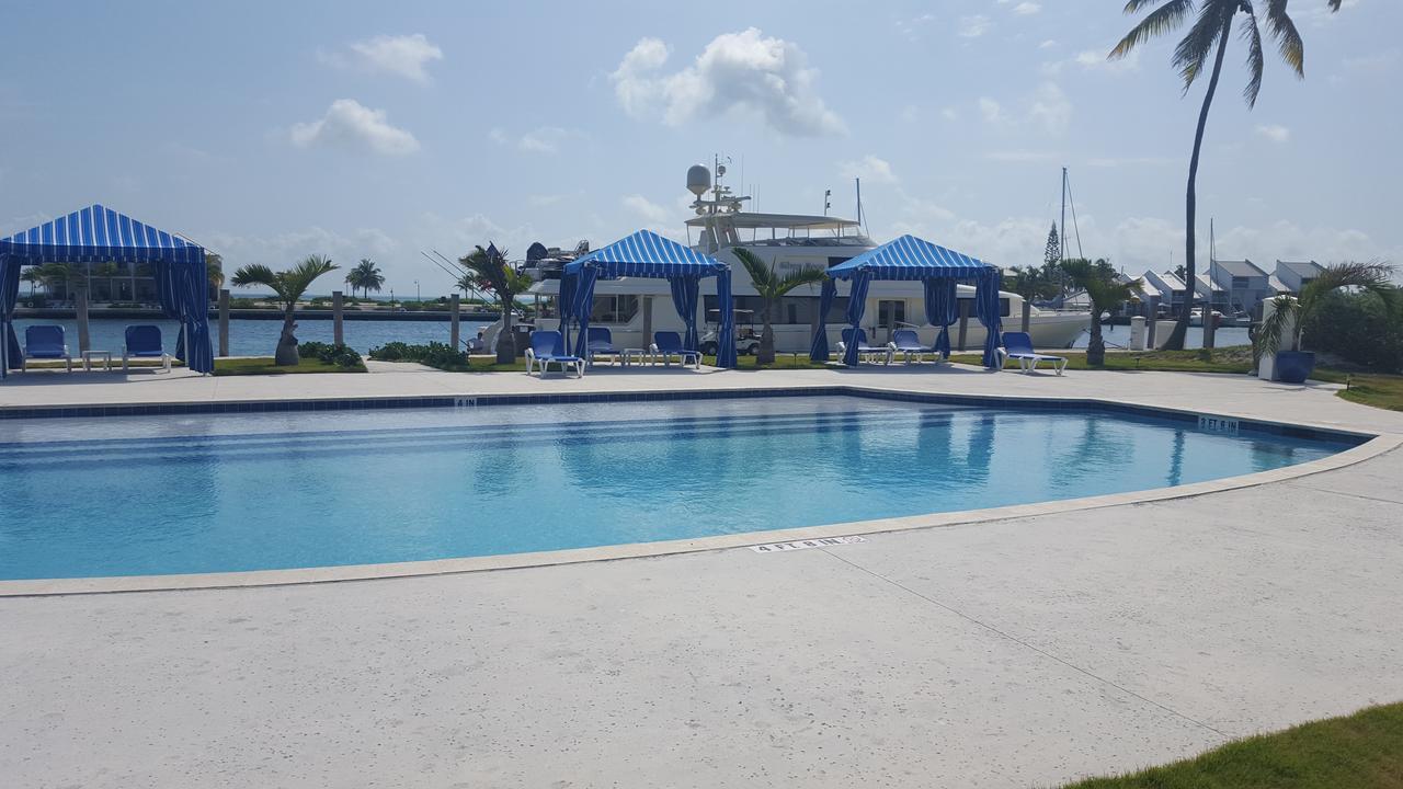 Cape Eleuthera Resort & Marina Freetown Екстериор снимка